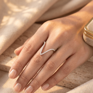 Hevron Ring